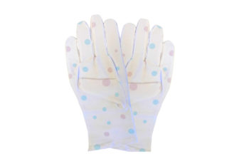5. Aquasentials Moisturizing Gloves